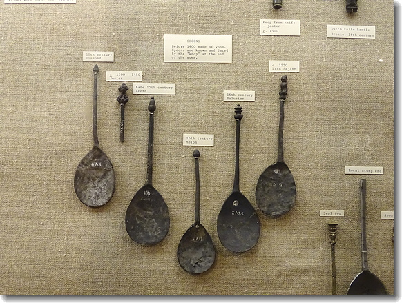 spoons